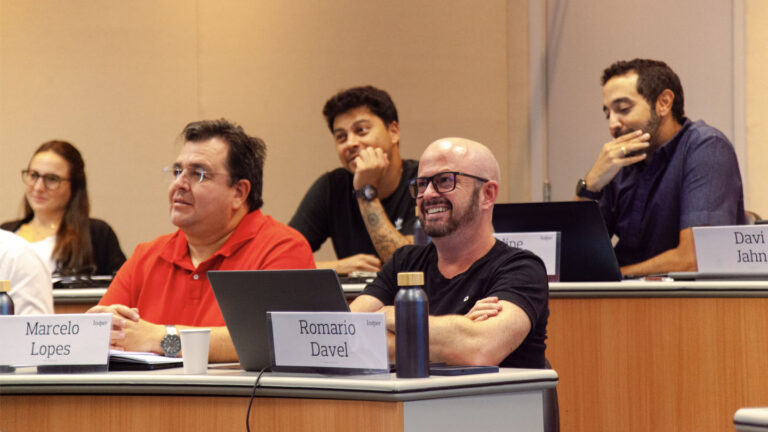 Análise de Dados em Marketing e Vendas: Python e ChatGPT na Prática