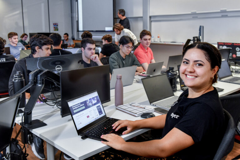 INSPER Alunos 400 - Desenho e Implementação de Avaliações Experimentais