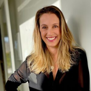 Laura Amaral Patella - Laura Amaral Patella